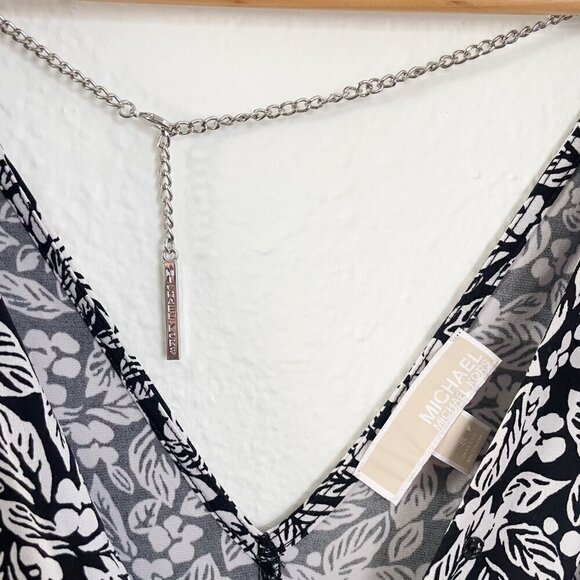 Michael Kors high rise smocked waist shorts romper black white floral size S - Picture 6 of 9